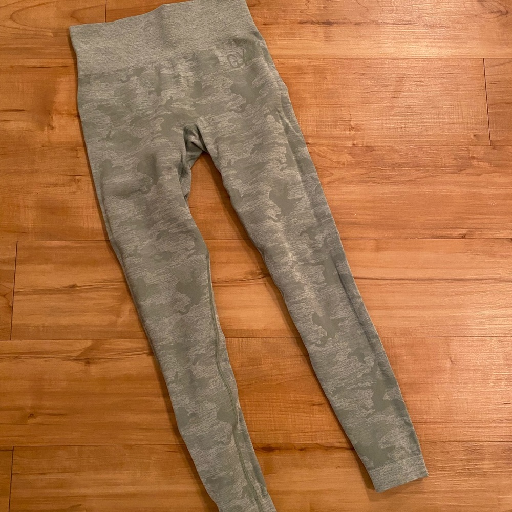 Gymshark camo legging